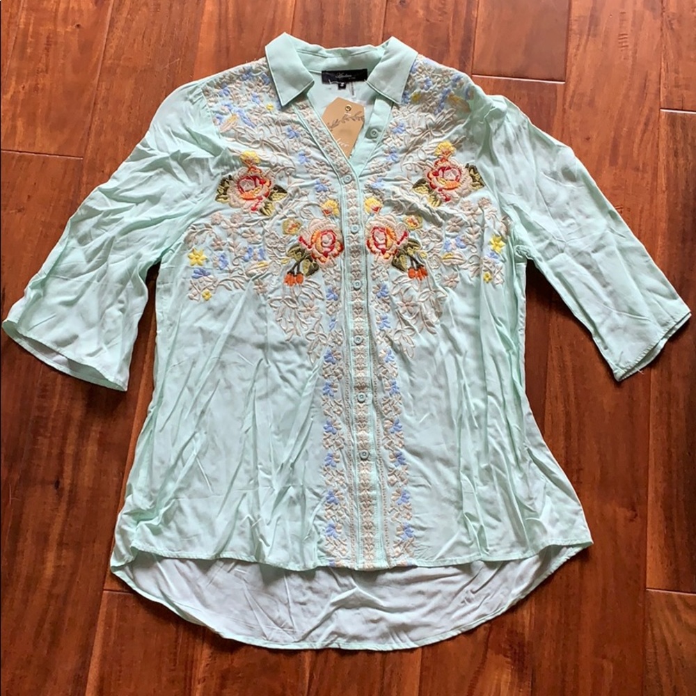 Andree Embroidered Shirt